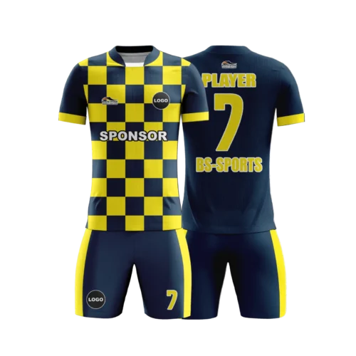 tamamı sarı karelerle kaplı lacivert futbol forması tasarımı ve çizgili şortu